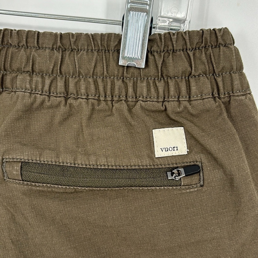 Vuori Vintage Ripstop Pant Women’s Size Small in Dark Oregano Green / Brown - Picture 5 of 9